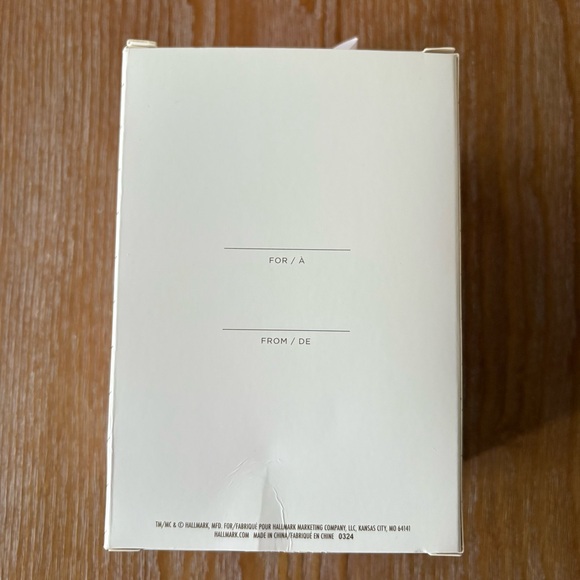 Hallmark Signature Series Festive Row House 2024 - Picture 5 of 8